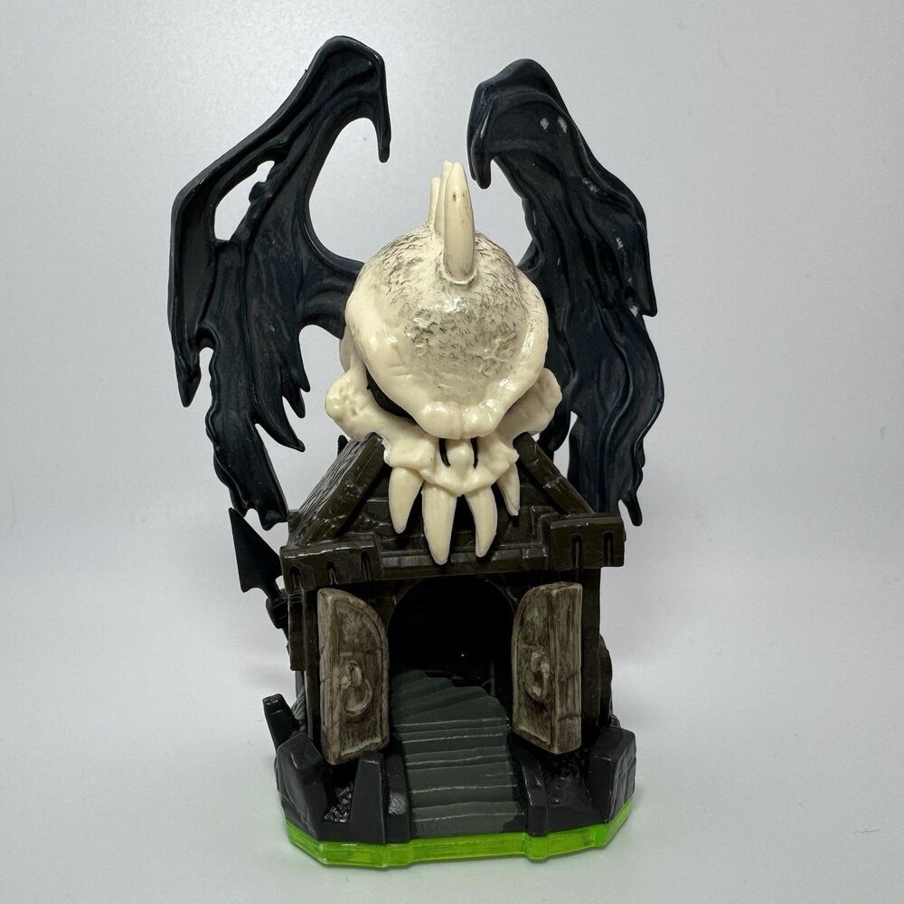 Skylanders Spyro's Adventure Darklight Crypt Video Game Figure 2011 Activision